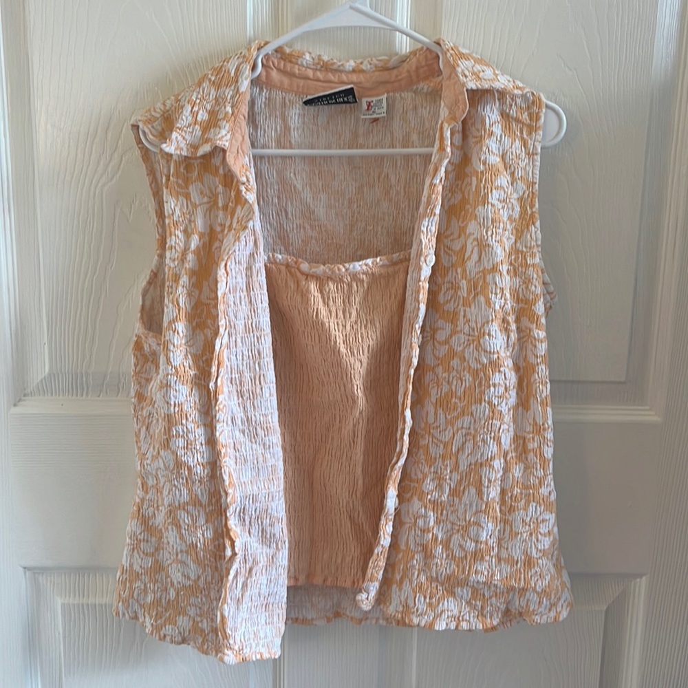Summer Hawaiian flower print smocked twin set
